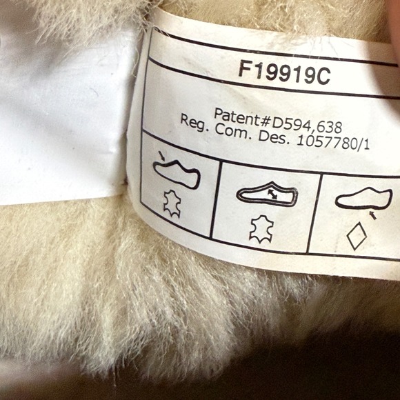 UGG Australia Classic‎ Short II Boots Chestnut Suede Sheepskin Lined Women's 6 - Picture 7 of 8